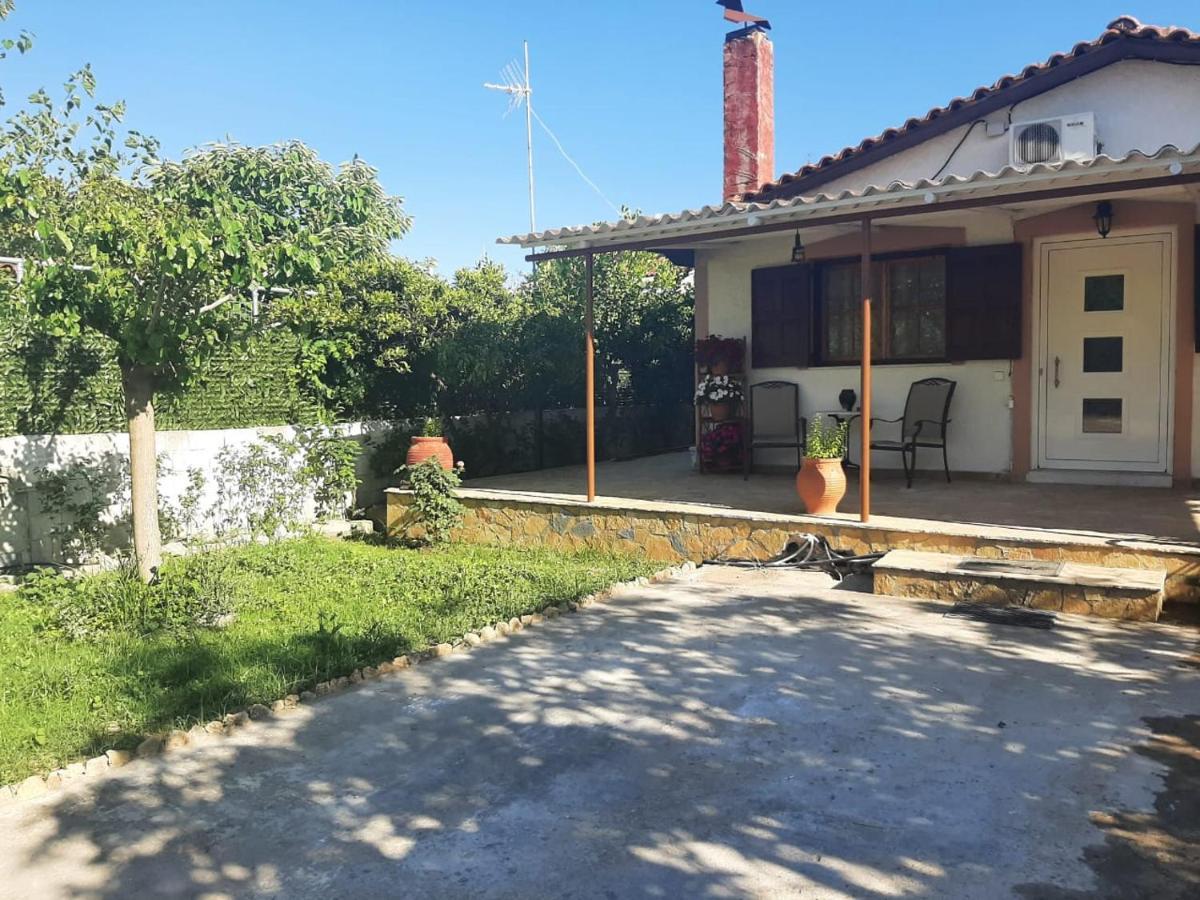 Tota'S Family House, 4 Min Walk To The Beach Λεβεντοχώρι Εξωτερικό φωτογραφία