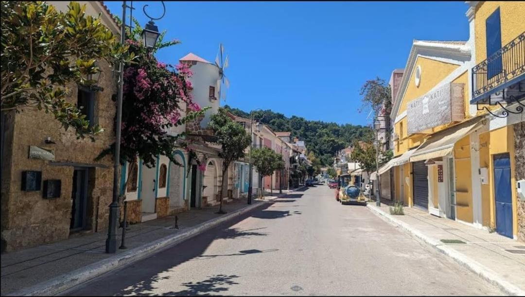 Tota'S Family House, 4 Min Walk To The Beach Λεβεντοχώρι Εξωτερικό φωτογραφία
