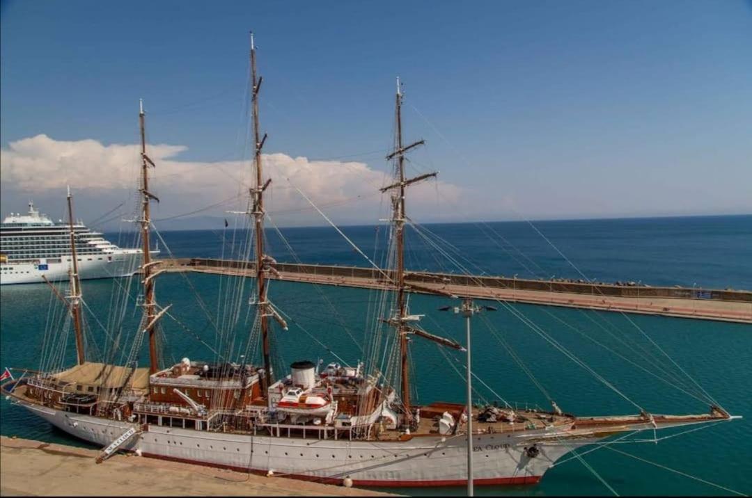 Tota'S Family House, 4 Min Walk To The Beach Λεβεντοχώρι Εξωτερικό φωτογραφία