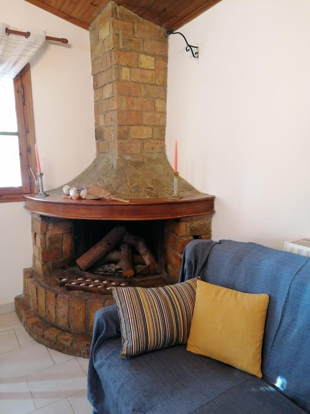 Tota'S Family House, 4 Min Walk To The Beach Λεβεντοχώρι Εξωτερικό φωτογραφία