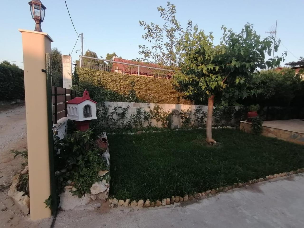 Tota'S Family House, 4 Min Walk To The Beach Λεβεντοχώρι Εξωτερικό φωτογραφία
